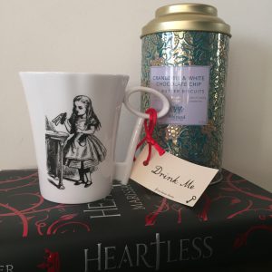 Whittard Mok Alice in Wonderland